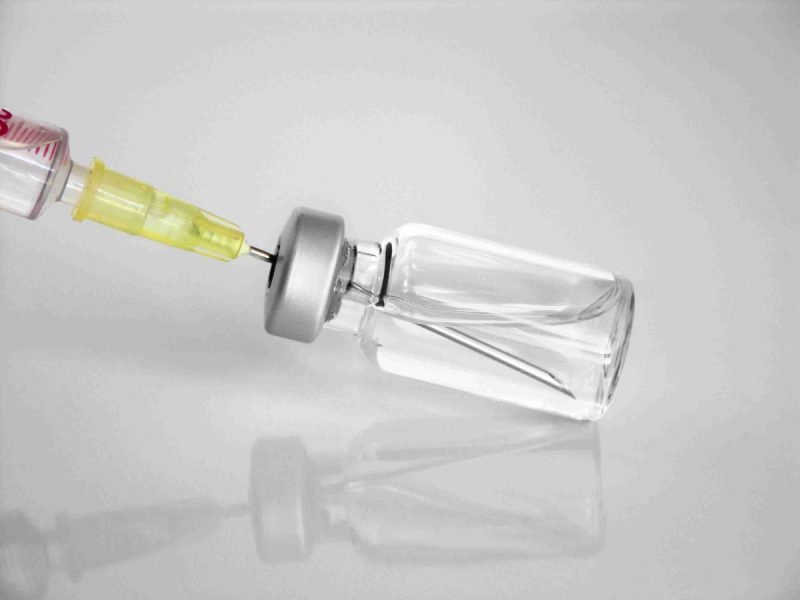 Walter Pasini: “non va persa la fiducia nei vaccini”